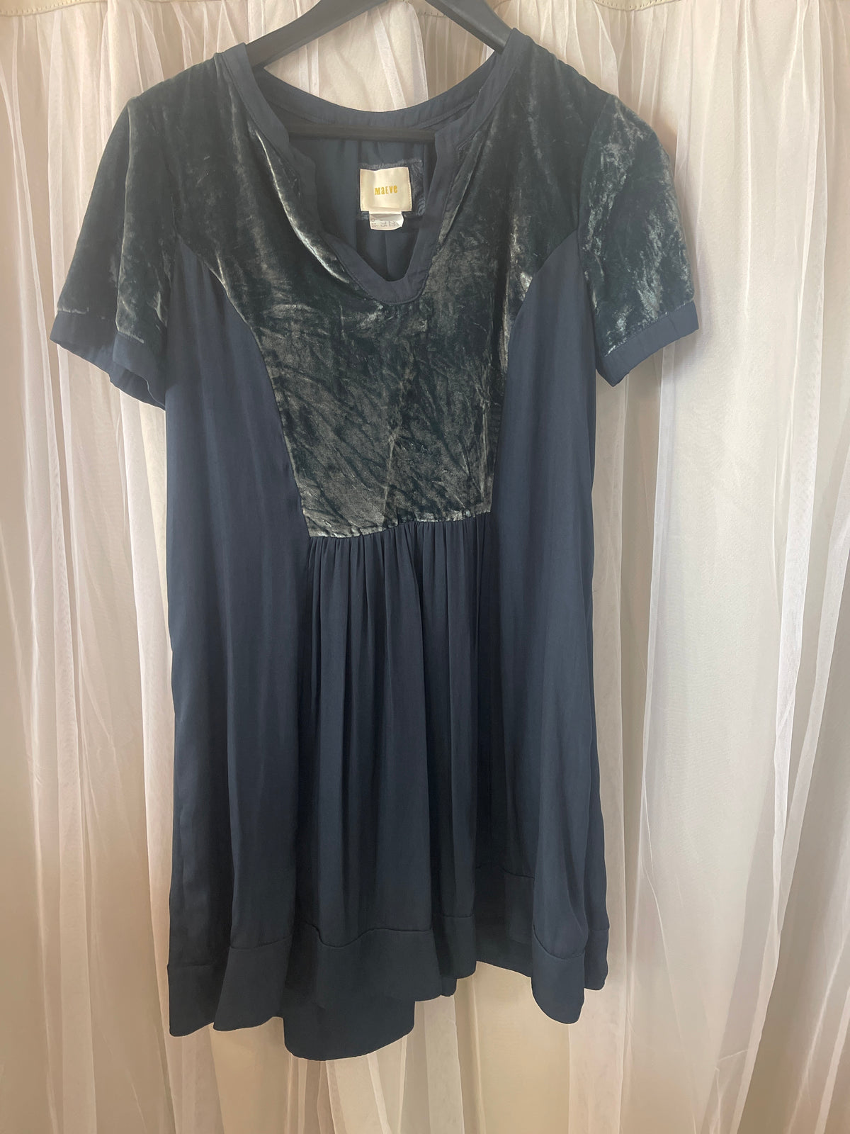 Maeve Ingrid Velvet Tunic Dress by Anthropologie
