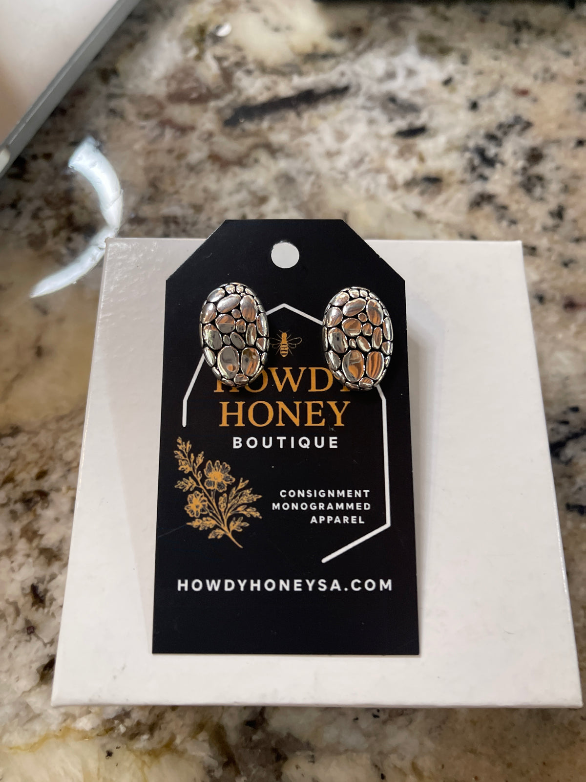 Spotted silver earrings