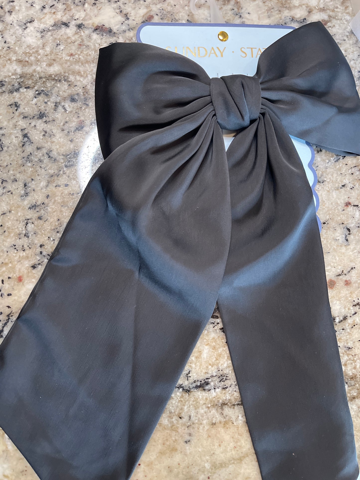 Big black bow