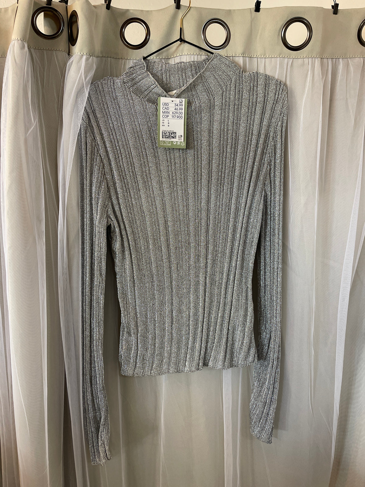 H&M Women's Silver Shimmering Rib-Knit with tags