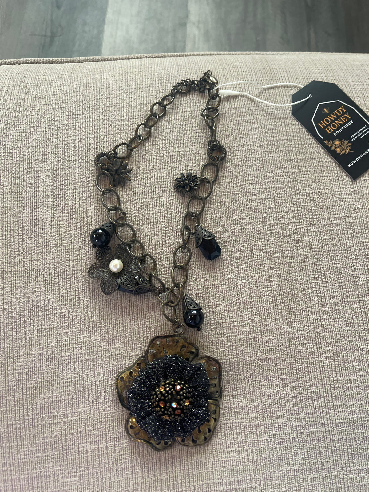 asymmetric chunky charm necklace