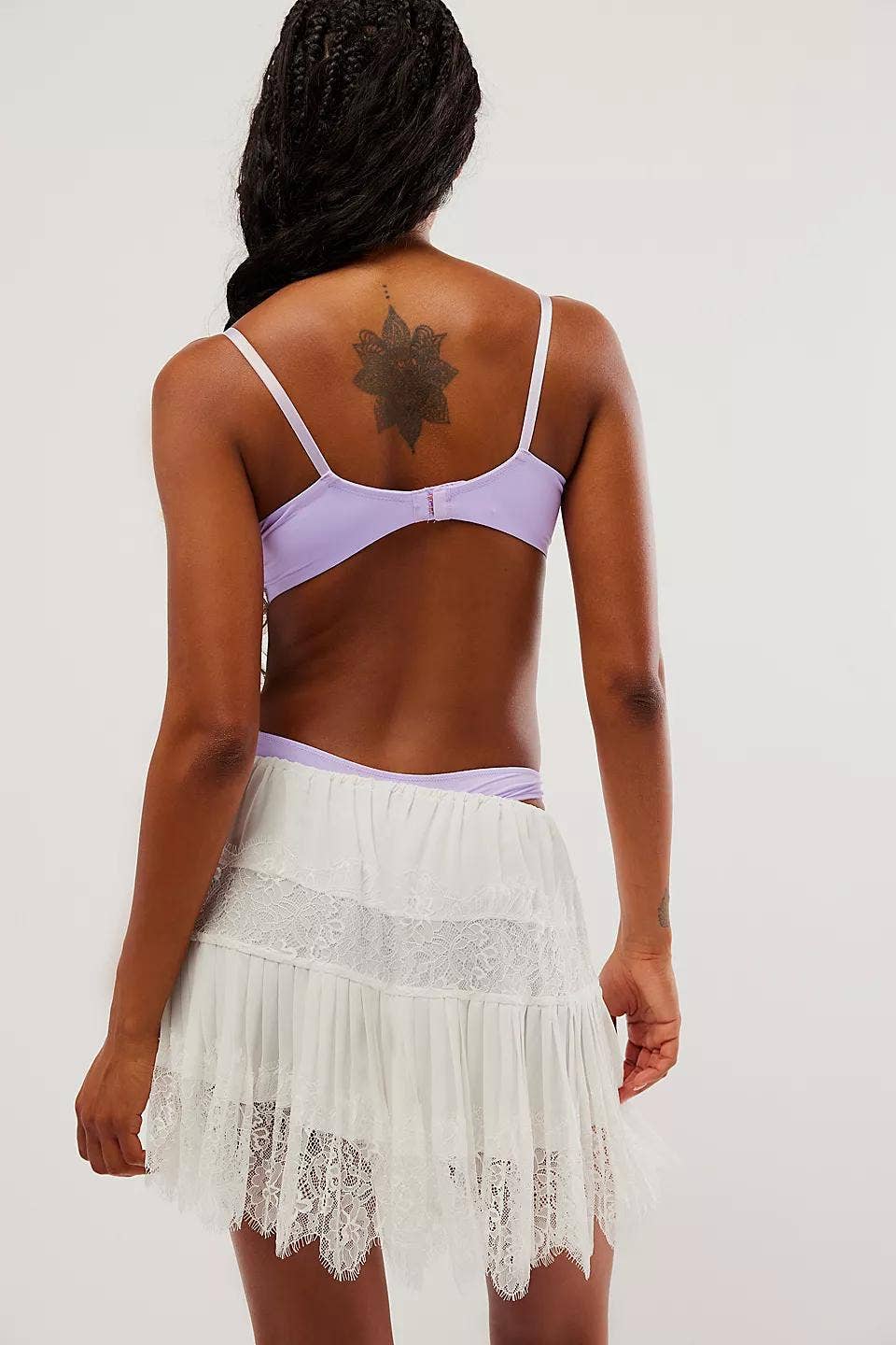 Floral Lace Sheer Ruffle tiered low rise skirt: Black / S