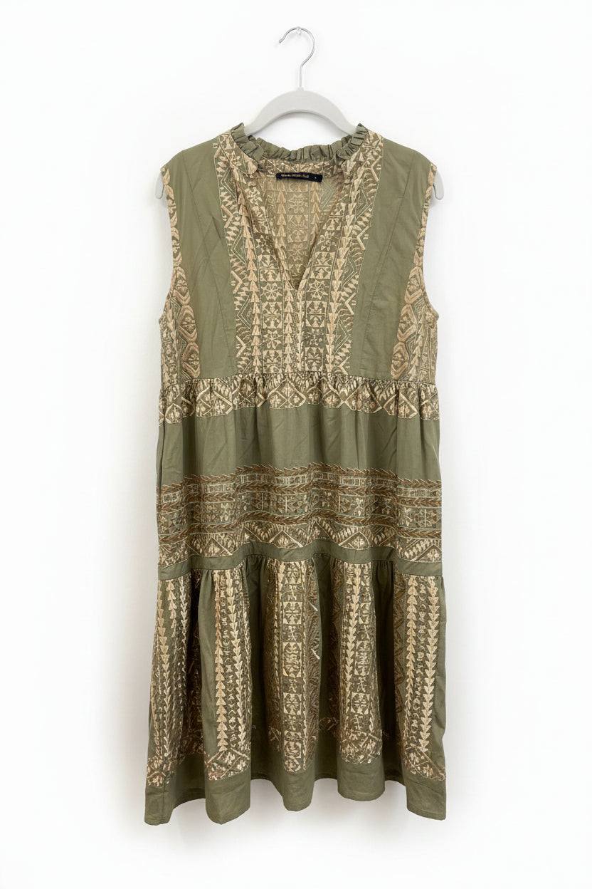Greek archaic Kori dress