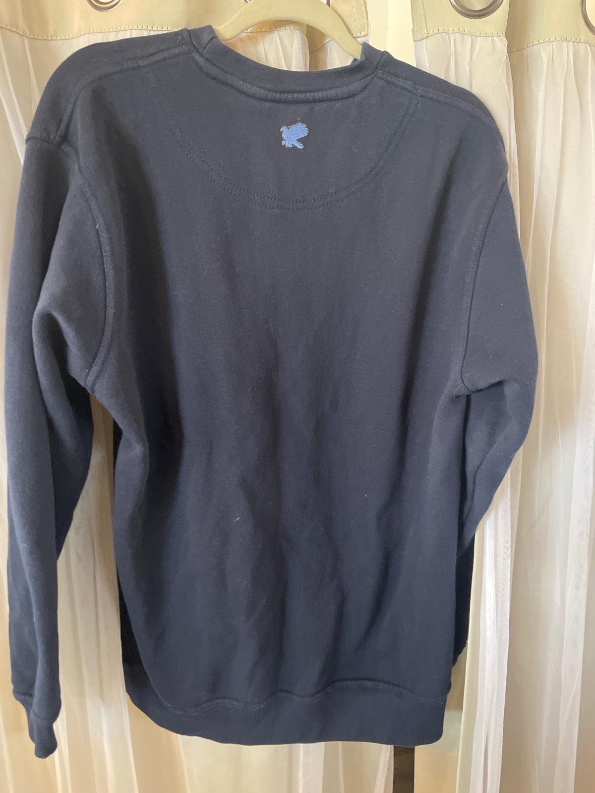 officially licensed Harry Potter "Ravenclaw: Wit Beyond Measure" collegiate crewneck sweatshirt size L
