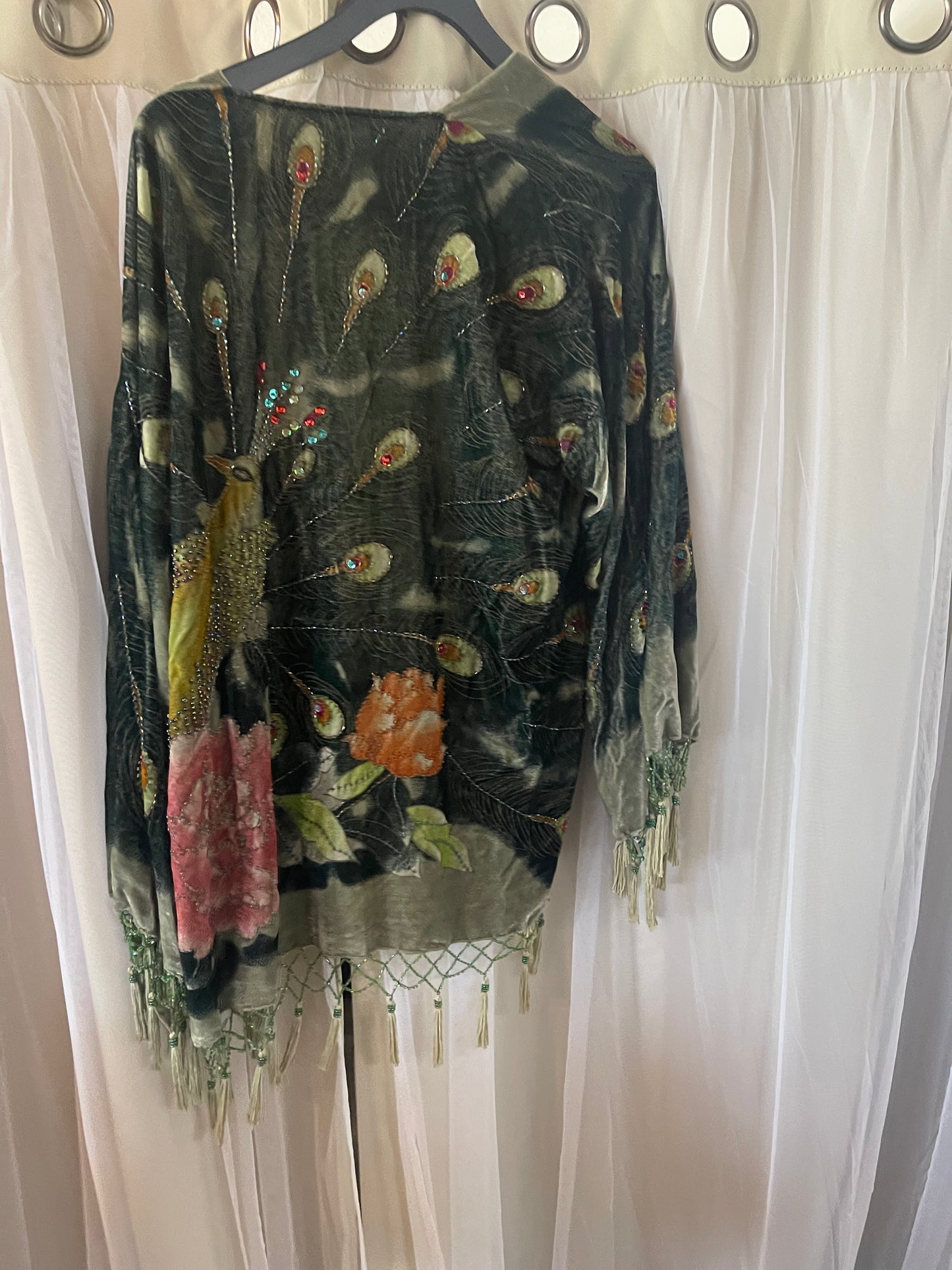 Short shawl