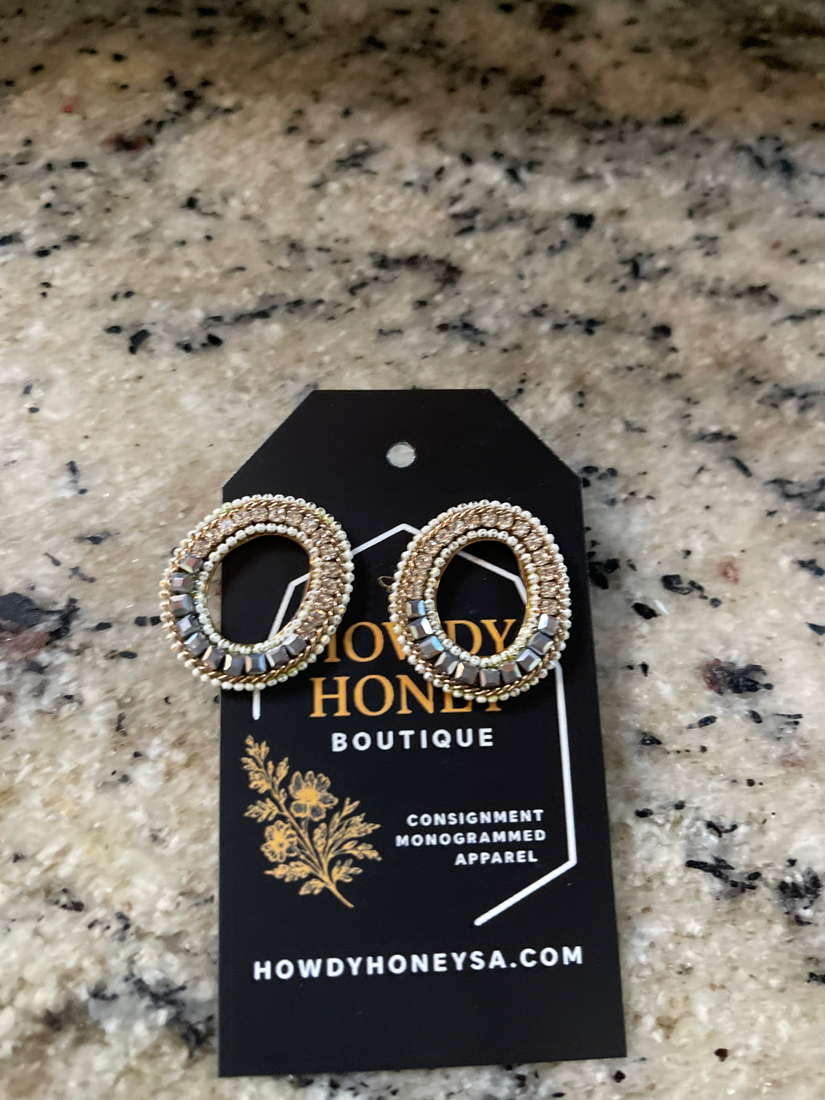 Circle beaded earrings