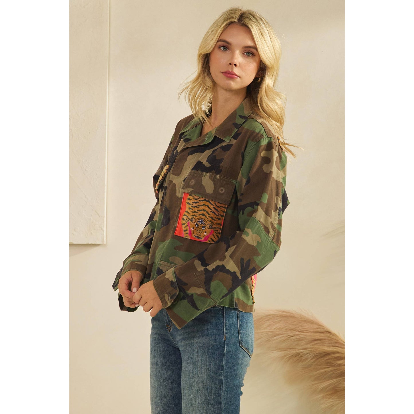 Camo jacket with Tiger Print contrast: Camo / S
