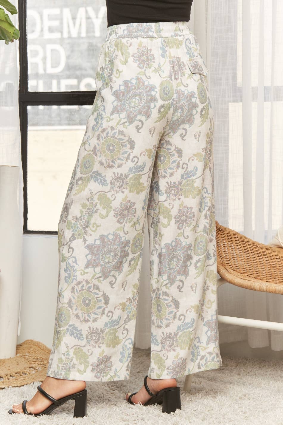 ABSTRACT WIDE LEG PANTS: BLACK