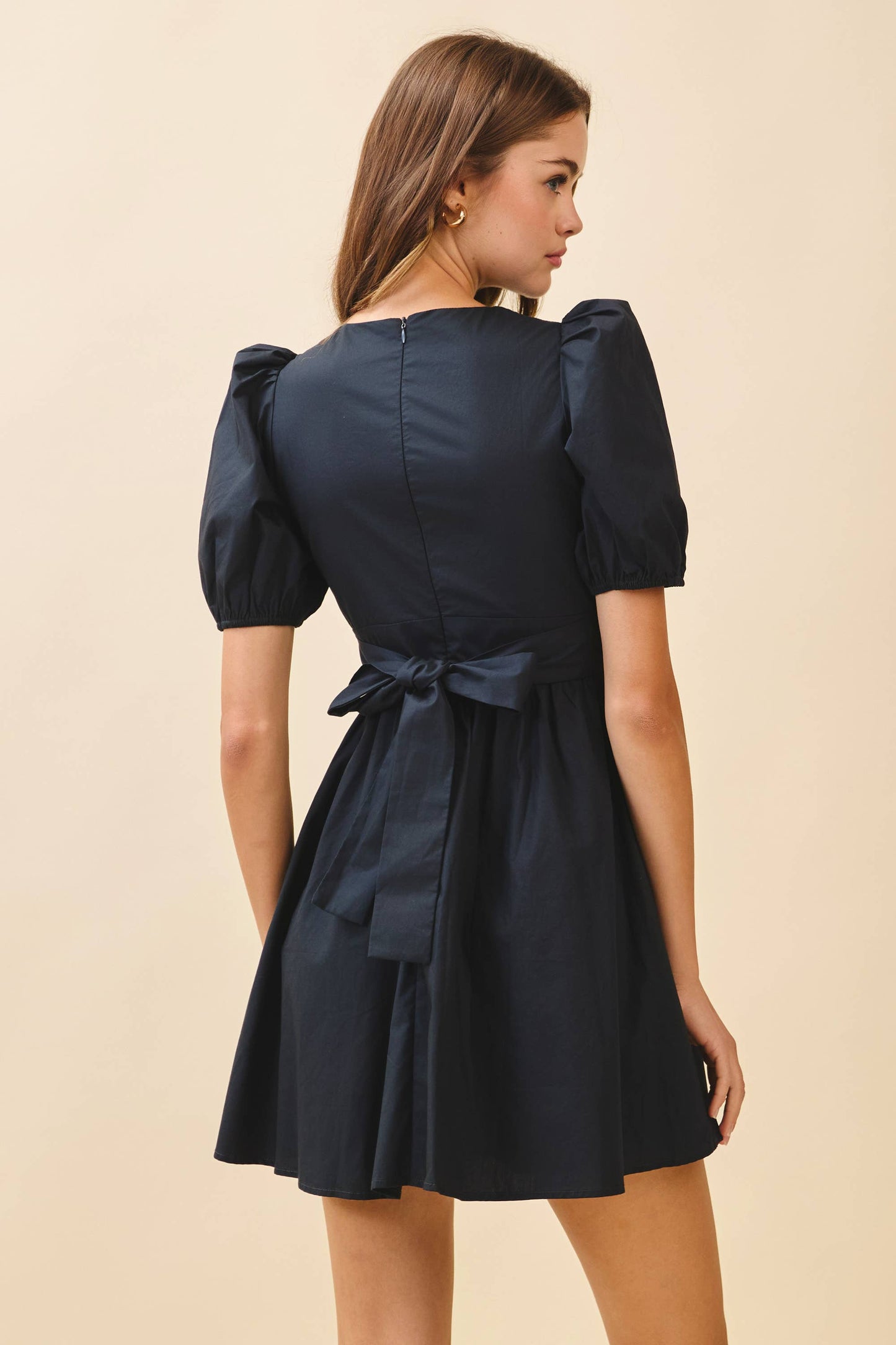 CD05988-Scalloped V Neckline Self Tie Sash Mini Dress: NAVY / M