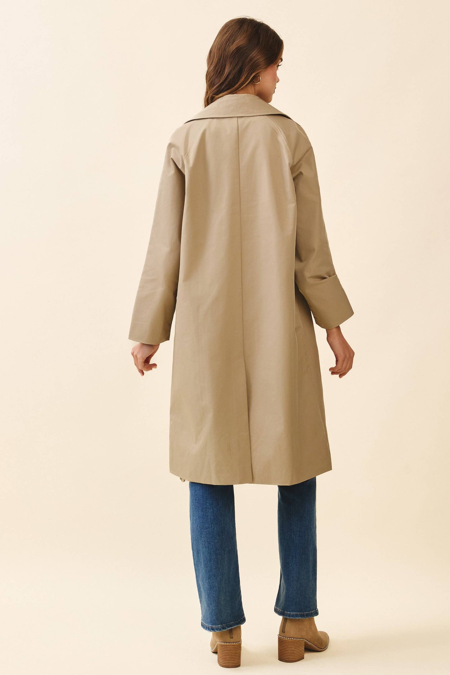 Longline Spread Collar Front Button Trench Coat: Beige
