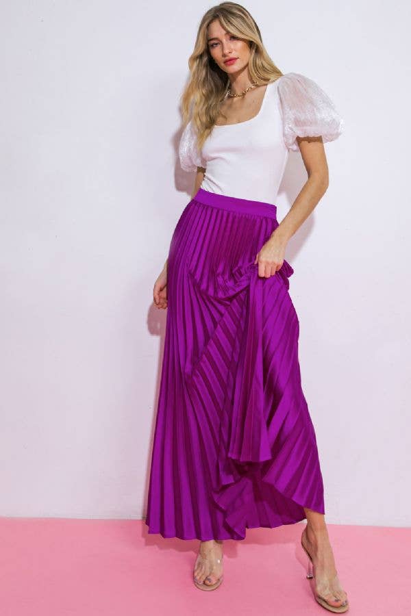 A solid satin fully pleated maxi skirt : MAGENTA
