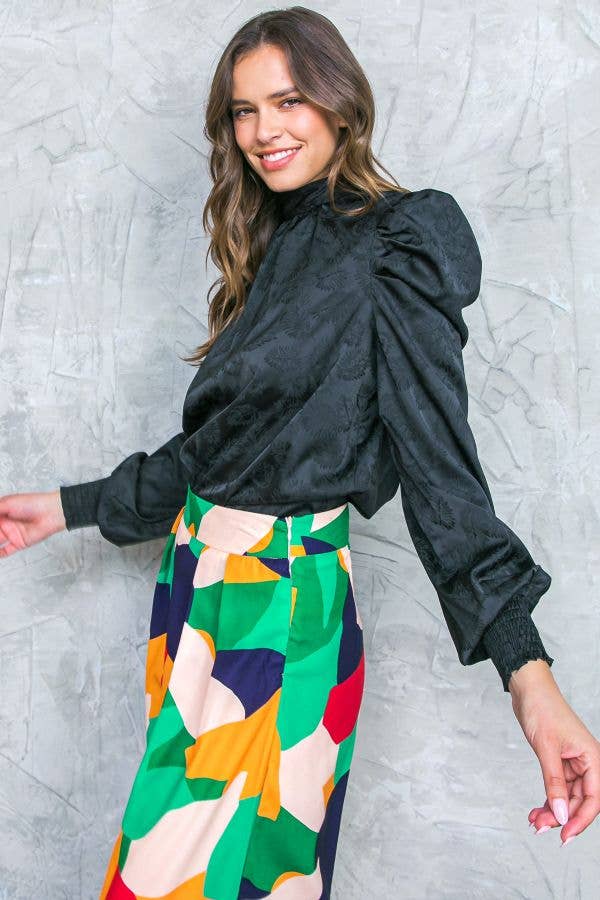 A satin top - Black