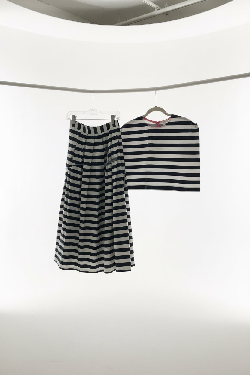 Love Wednesday 2 pc