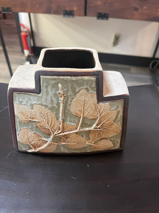 Tenmoku Pottery vase