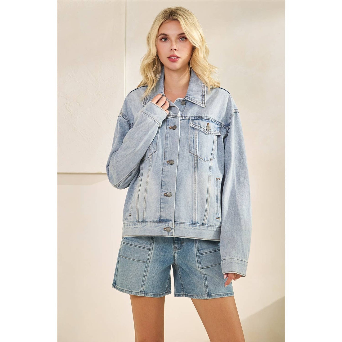 Classic Denim Jacket with Back Tiger Patch Print: Light Wash
