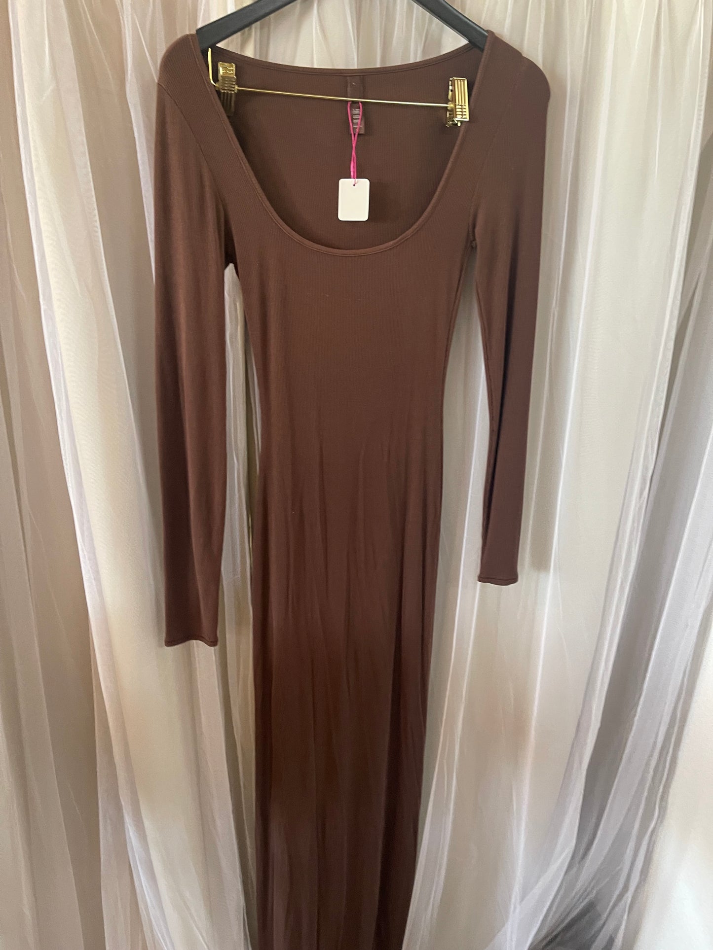 Brown skims dress