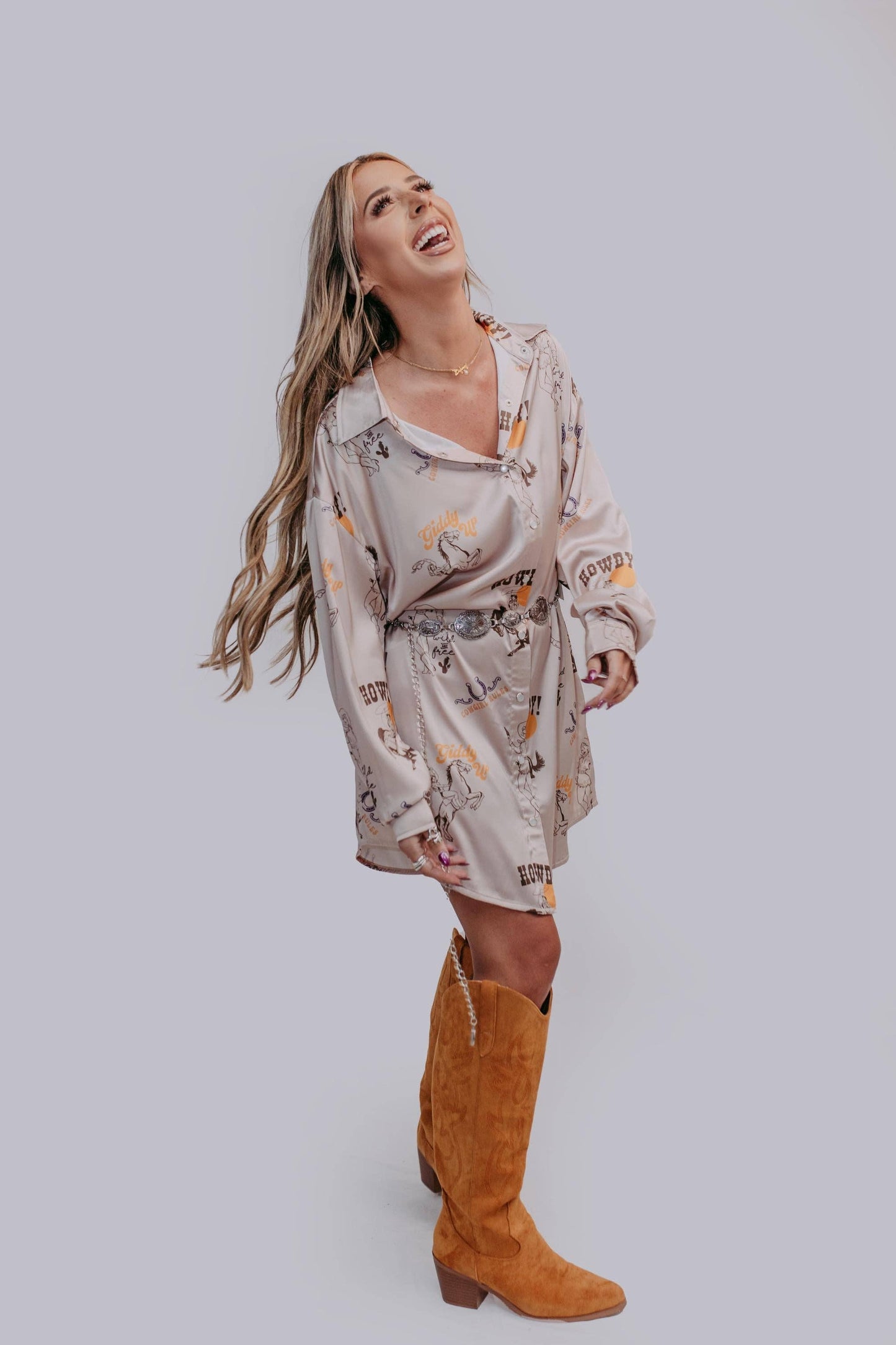 MK600 Wild & Free Shirt Dress: Champagne / XL