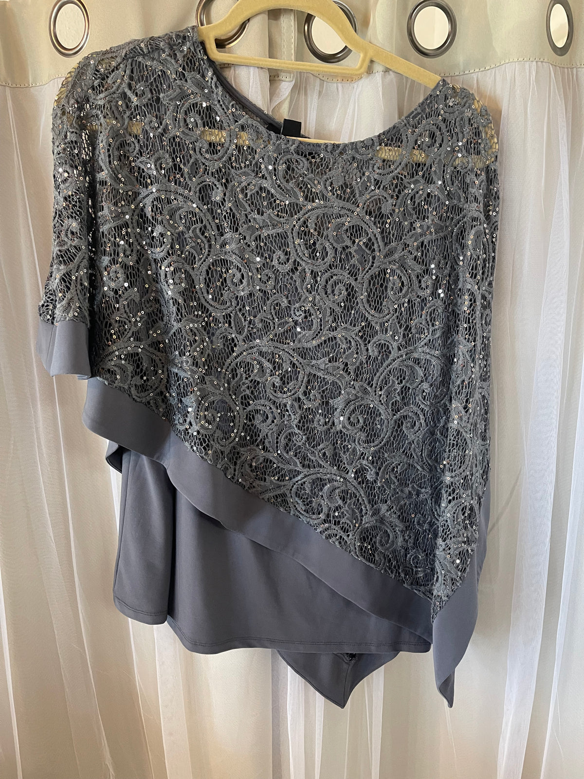 R&M Richard’s Gray Sequin Top Silver Paisley Design