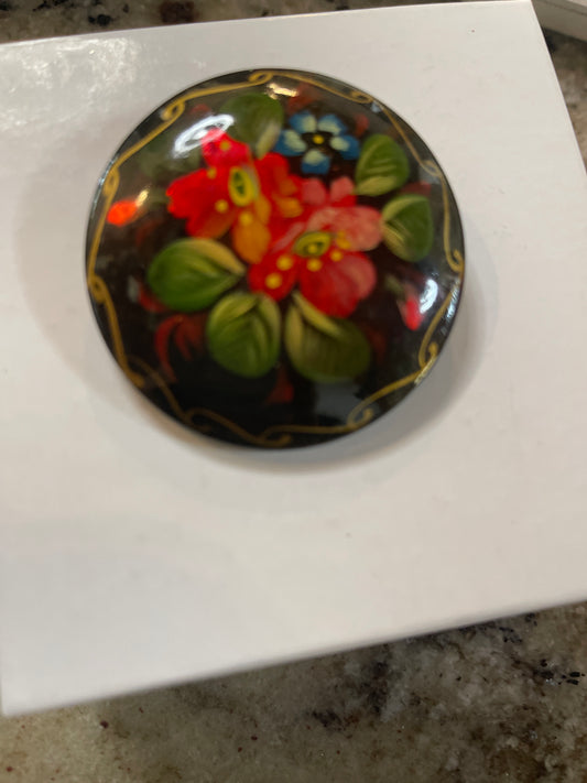 Ubahoba flower pin