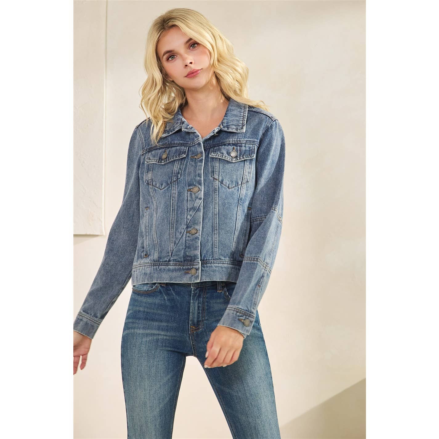 Fitted Denim Jacket with Back Tiger Patch Print: Med Wash