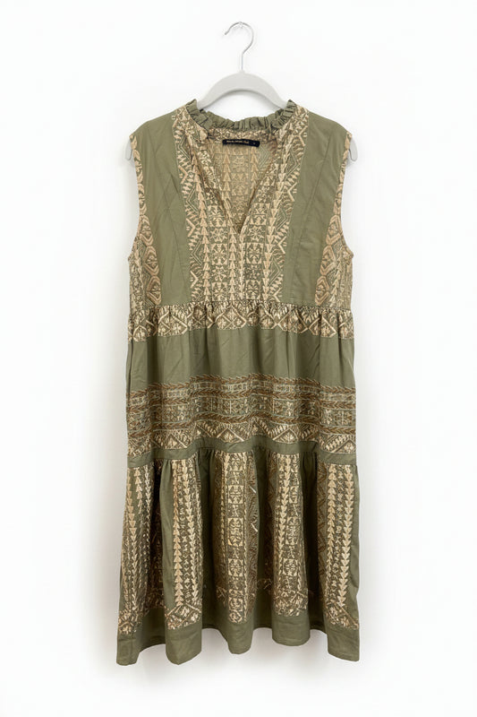 Greek archaic Kori dress