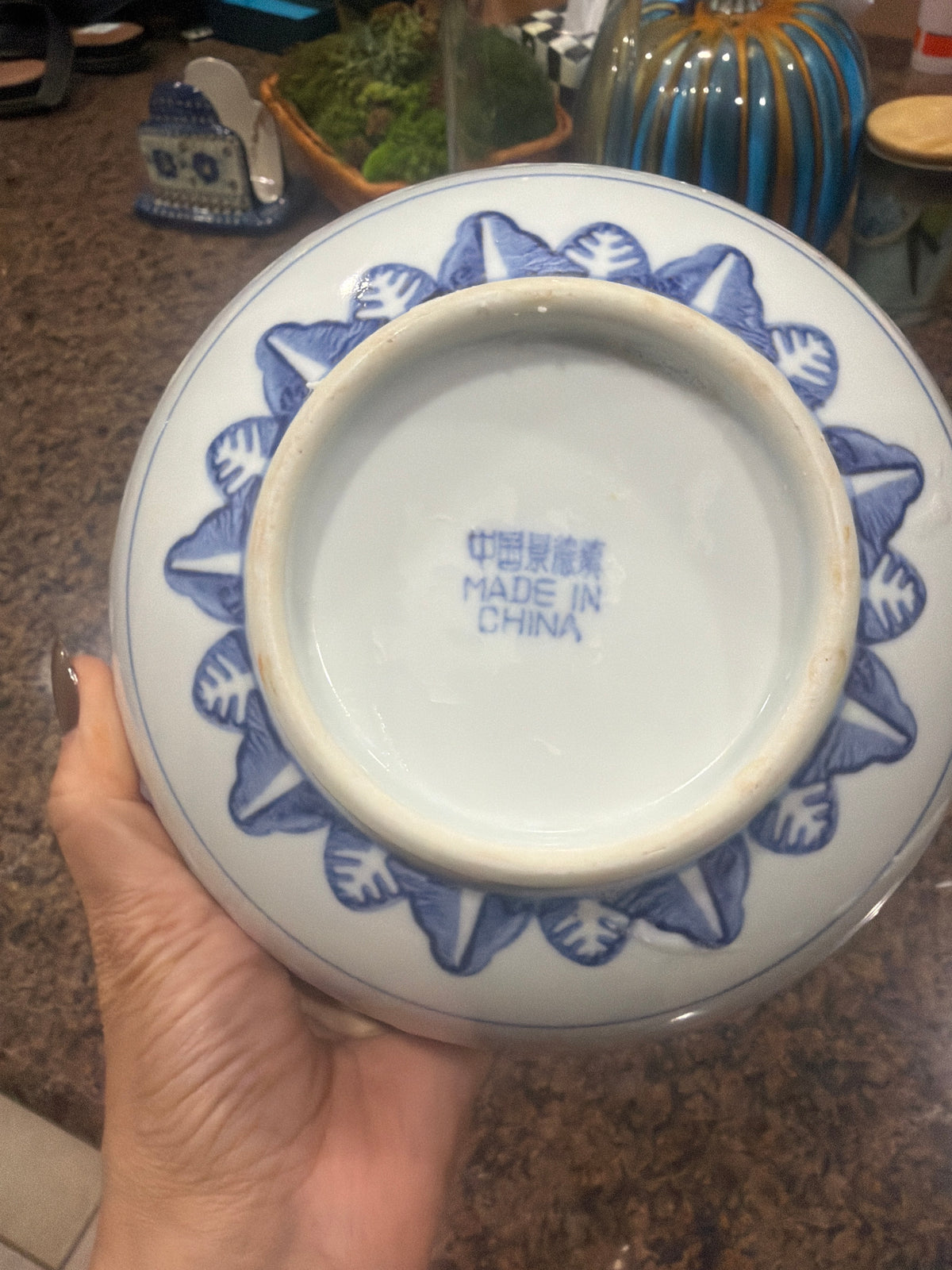 Ceramic Ramen Noodle Bowls, Blue and White Porcelain Chinese Retro Dessert, Soup, Cereal, Rice, Udon, Asian Noodles Bowl, 8 inches