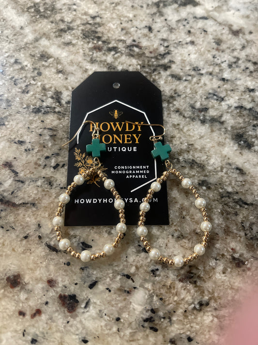 Ete pearl dangles