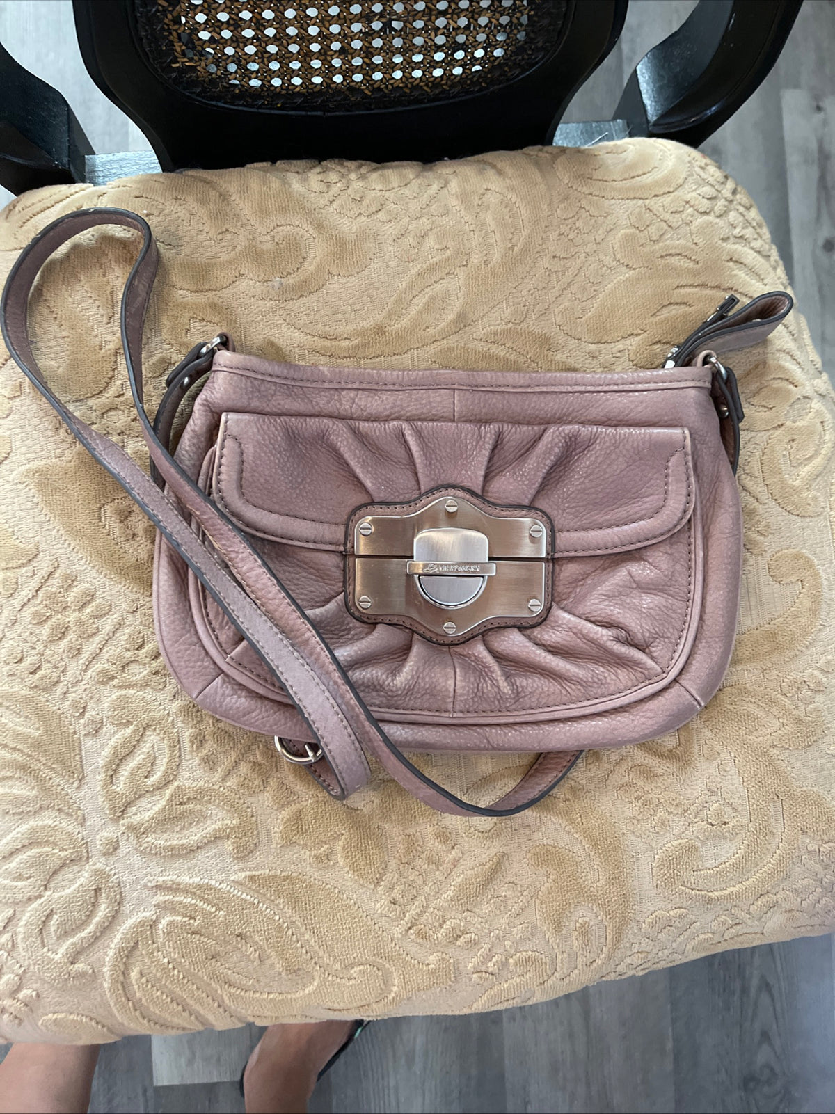 B. Makowsky Purse Fold Over Crossbody Basketweave Leather