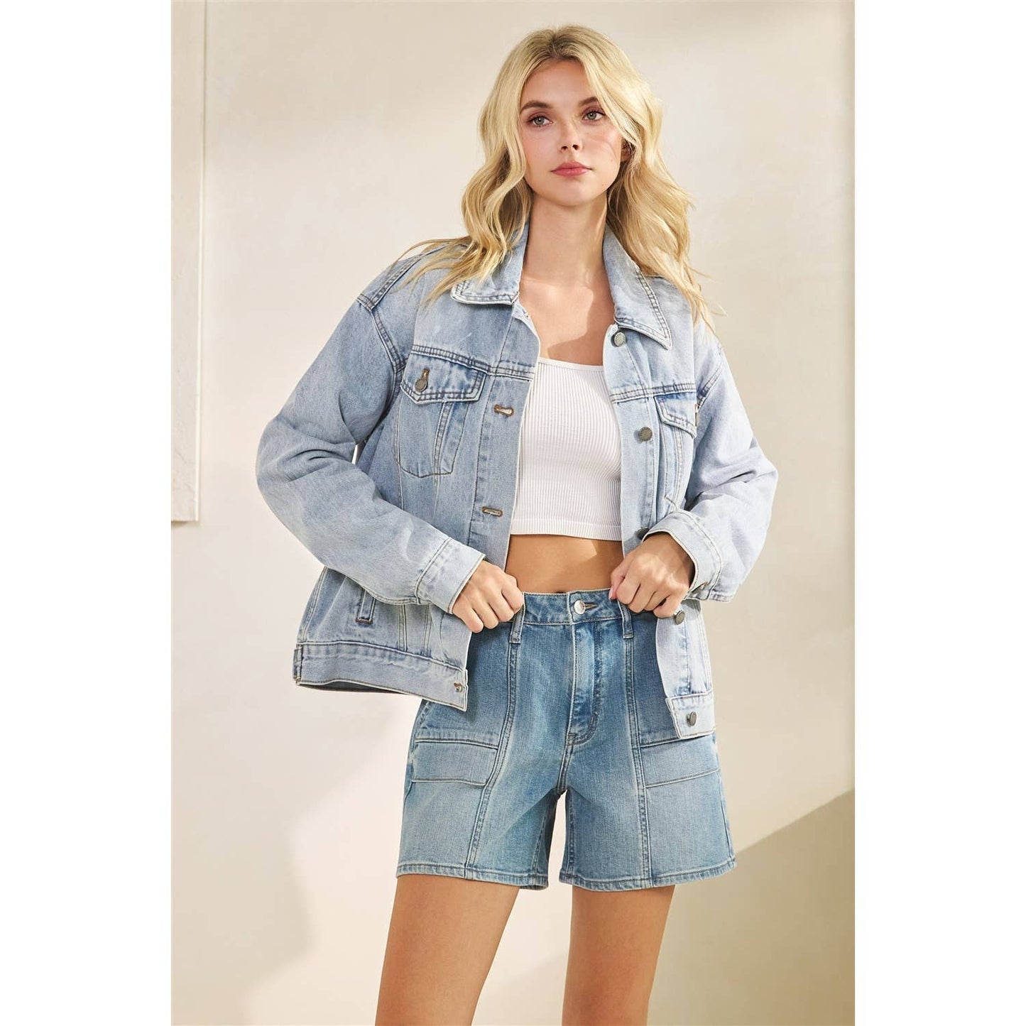 Classic Denim Jacket with Back Tiger Patch Print: Light Wash