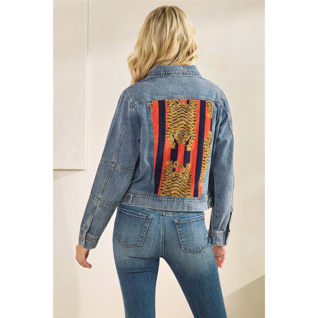Fitted Denim Jacket with Back Tiger Patch Print: Med Wash