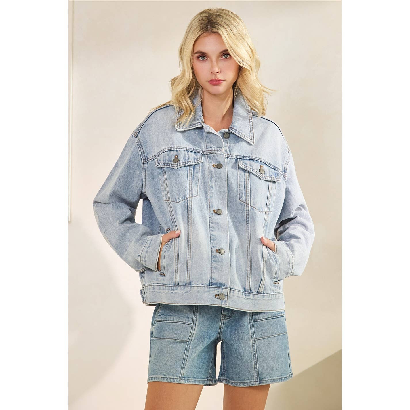 Classic Denim Jacket with Back Tiger Patch Print: Light Wash
