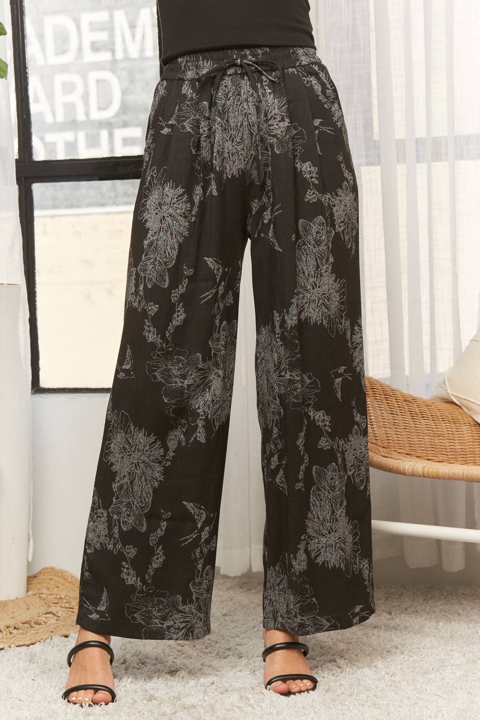 ABSTRACT WIDE LEG PANTS: BLACK