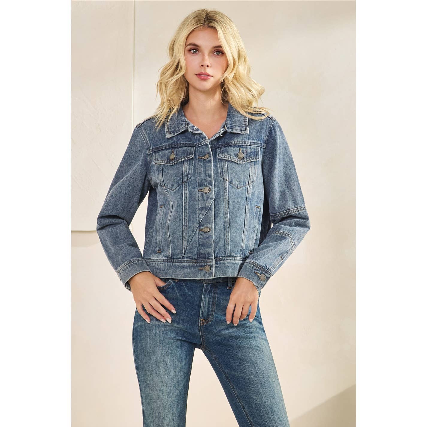 Fitted Denim Jacket with Back Tiger Patch Print: Med Wash