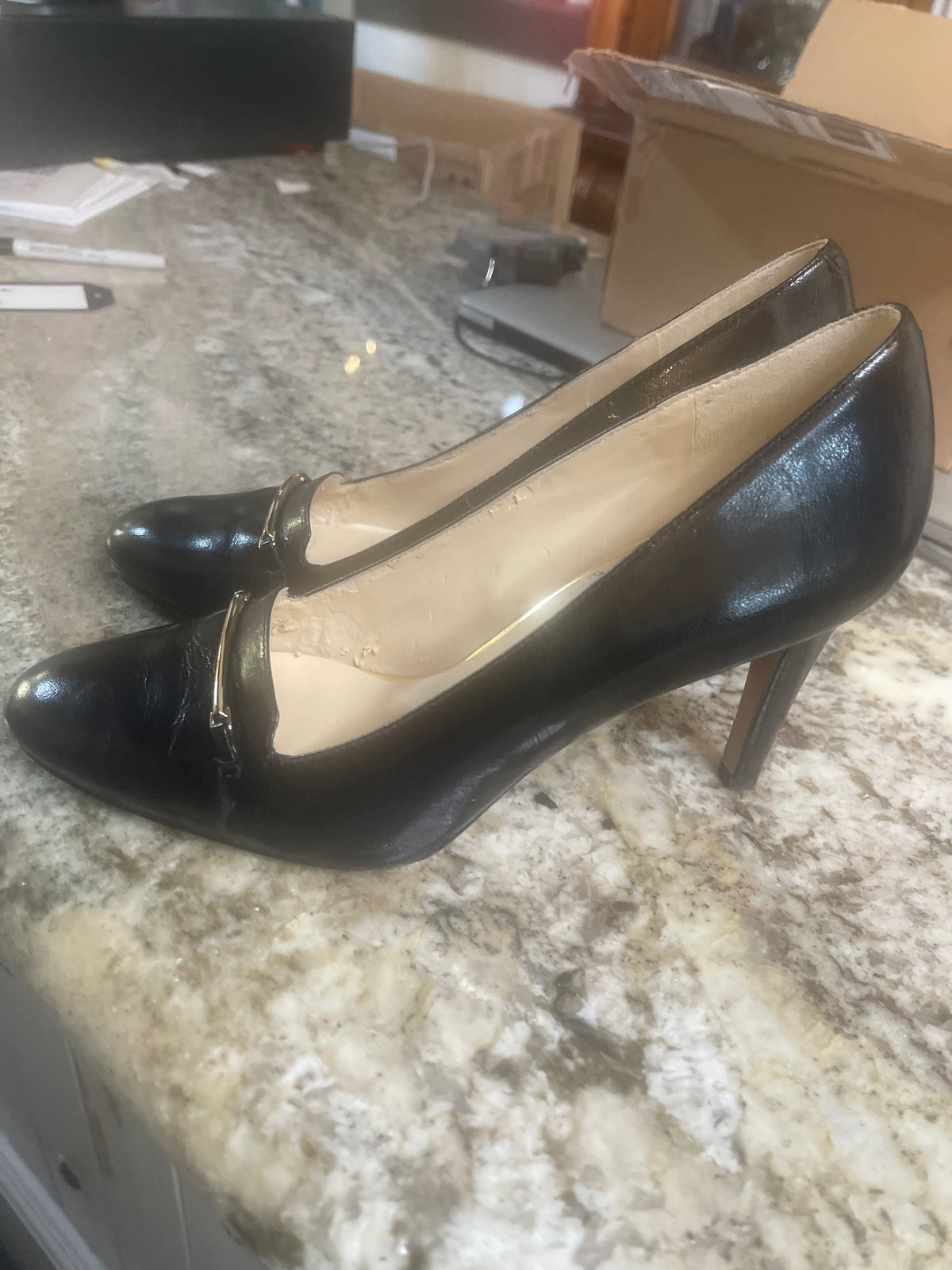 Nine West Classic Heel Black With Gold Accent Bar