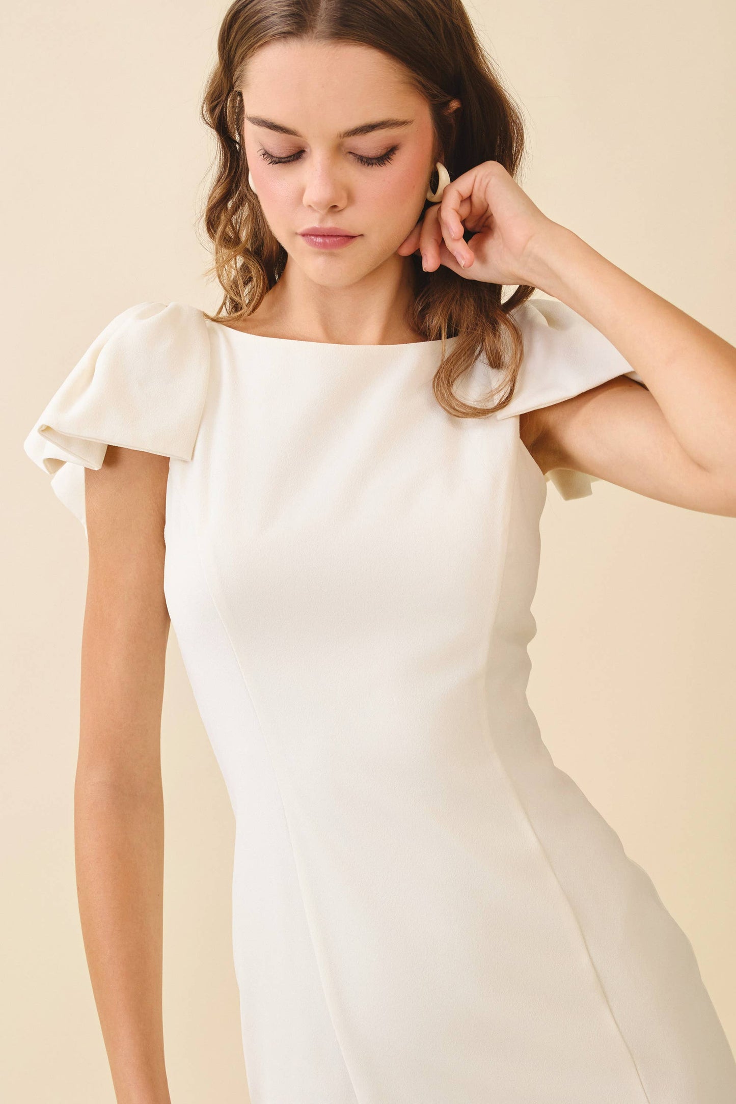 CD05924-Dramatic Layered Puff Sleeves Boat Neckline Dress: IVORY