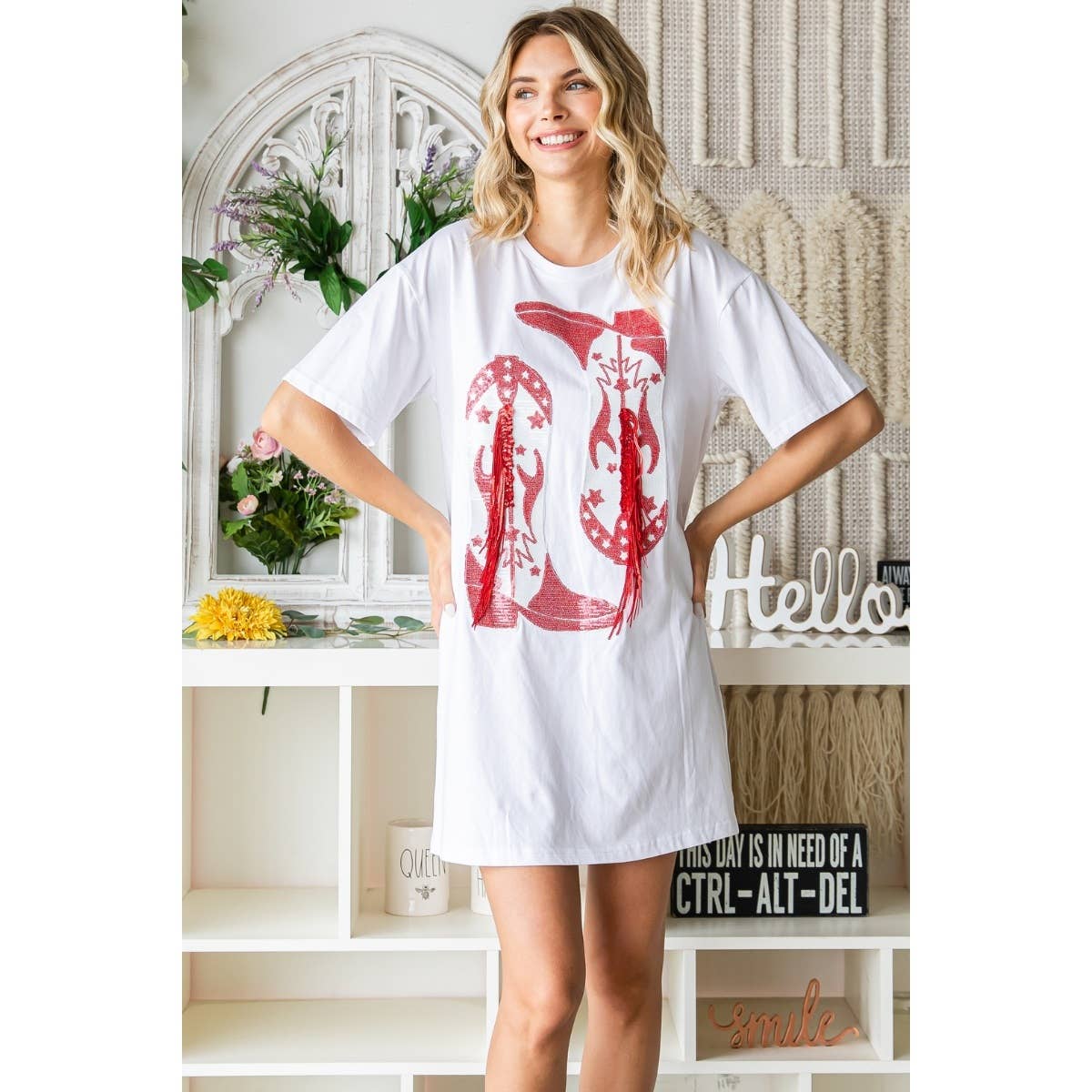 Cowboy Boots Sequins Patch T-shirt Dress: White