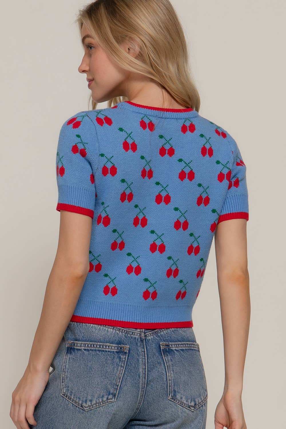Short Sleeve Contrasting Edge Line Cherry Pattern Sweater