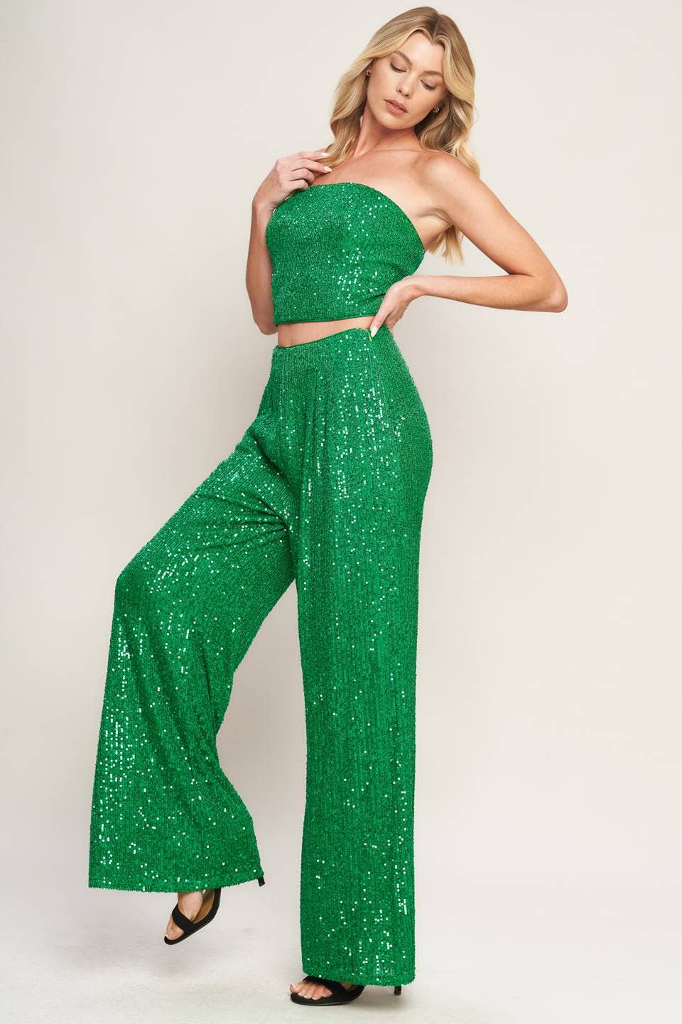 A sequin top and bottom set -GREEN